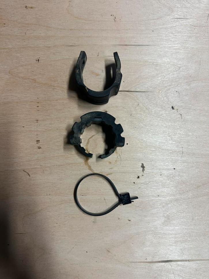 Support réservoir caoutchouc honda xr 250 moto, Motos, Pièces | Honda, Enlèvement ou Envoi