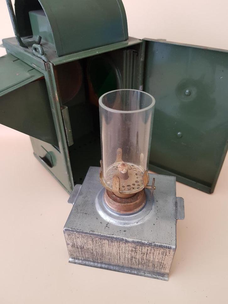Oude petroleum seinlamp ( B ), Verzamelen, Militaria | Algemeen, Overige soorten, Overige typen, Ophalen of Verzenden