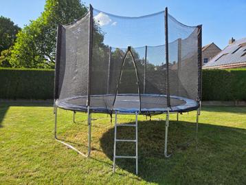 Trampoline, Enlèvement, Utilisé