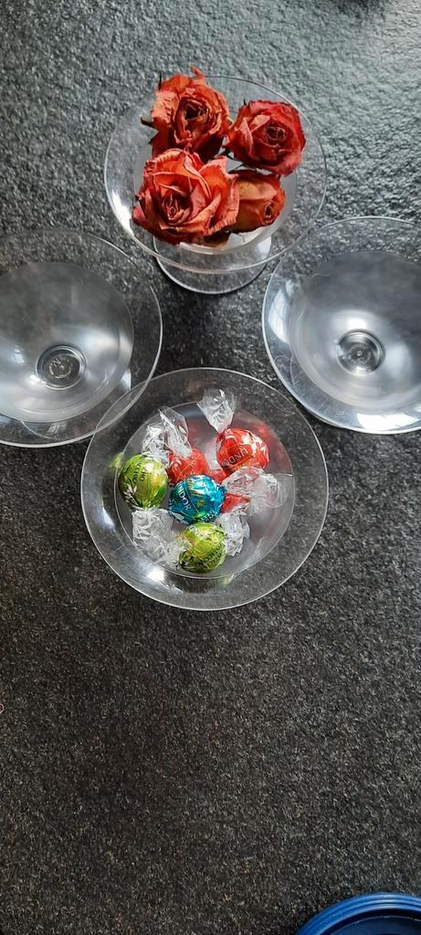 deco-desserschaaltjes tupperware, Huis en Inrichting, Woonaccessoires | Schalen en Manden, Gebruikt, Schaal, Rond, Kunststof, Ophalen of Verzenden