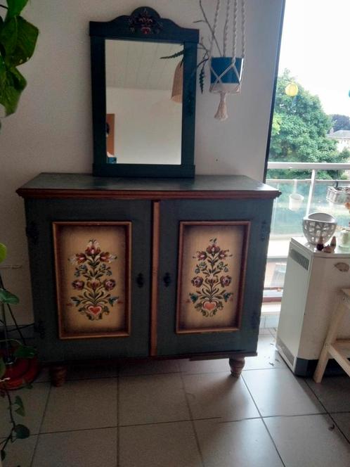 prachtig vintage kastje, Huis en Inrichting, Kasten | Dressoirs, Gebruikt, Ophalen