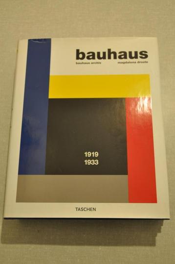 Magdalena Droste - Bauhaus beschikbaar voor biedingen