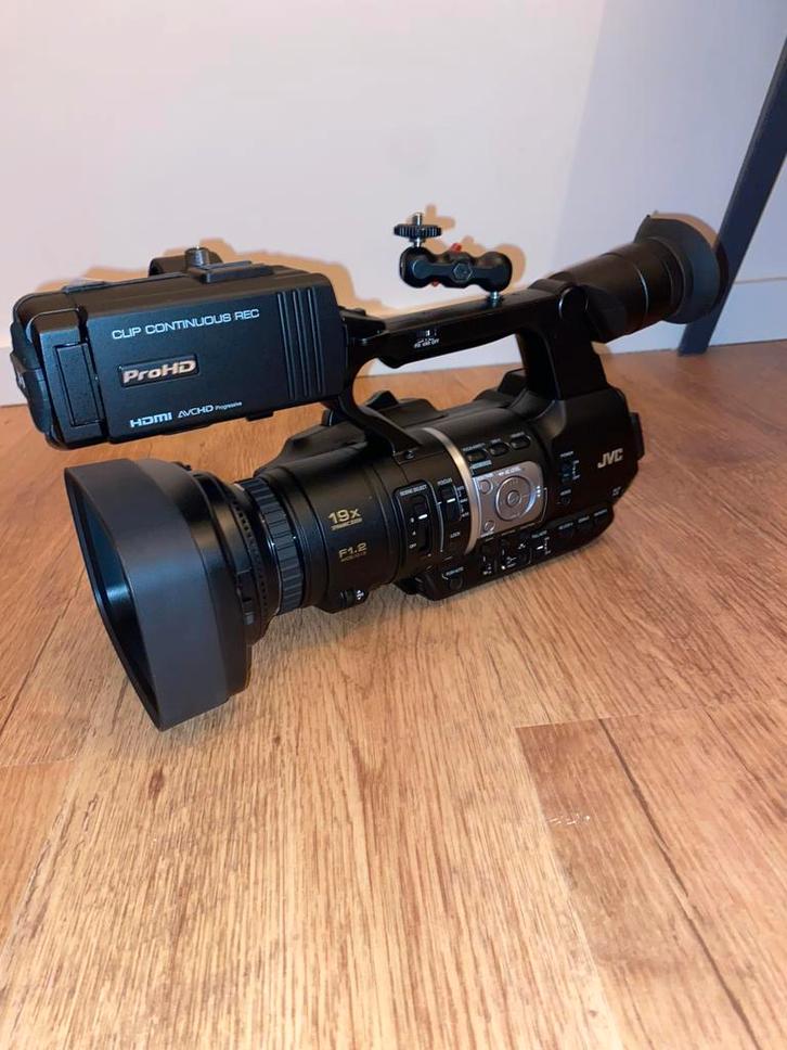 Camera JVC, Audio, Tv en Foto, Videocamera's Digitaal, Zo goed als nieuw, Camera, JVC, Ophalen