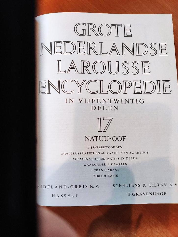 Grote Nederlandse Larousse, Livres, Livres Autre, Comme neuf, Enlèvement