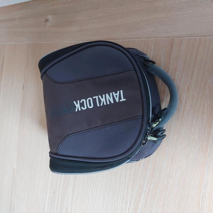 Givi tanktas, Motoren, Accessoires | Koffers en Tassen, Zo goed als nieuw, Ophalen