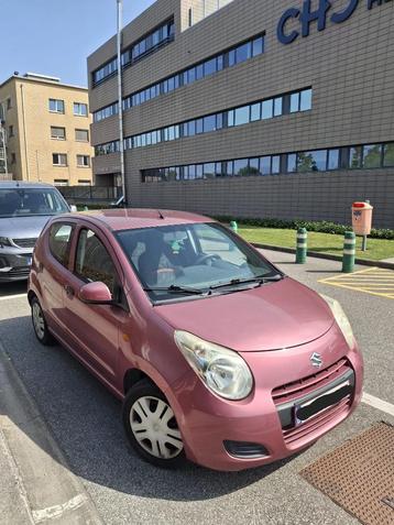 Suzuki-auto  beschikbaar voor biedingen