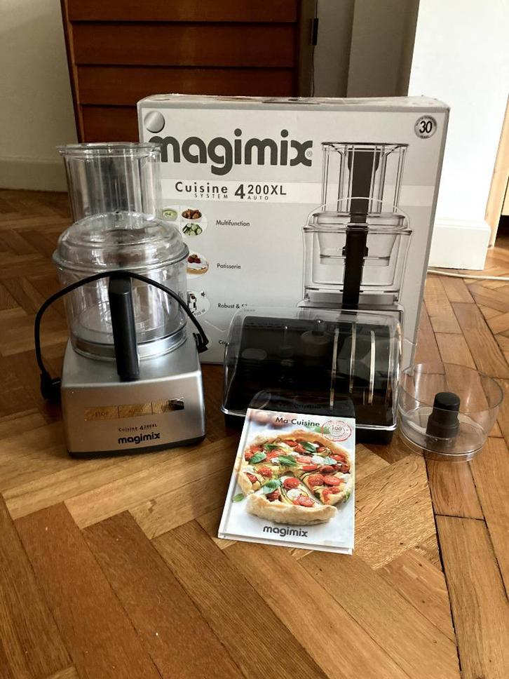 Magimix Cuisine 4200 XL, Elektronische apparatuur, Keukenmixers, Zo goed als nieuw, 2 tot 3 liter, 3 snelheden of meer, Ophalen