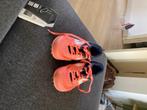 Atletiek spikes, Ophalen, Zo goed als nieuw, Spikes