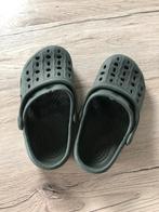 Slippers Crocs stijl  maar 24-25, Ophalen, Gebruikt
