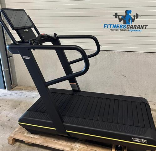 Technogym Skillrun 5000 Loopband Skill Run Unity 3.0 LIVE, Sport en Fitness, Fitnessmaterialen, Ophalen