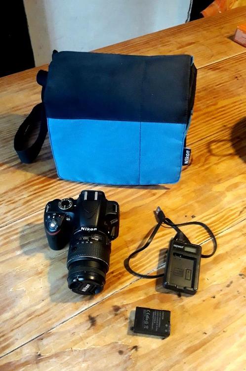 Nikon D3200 DSLR + ID PFV4-statief, Audio, Tv en Foto, Fotocamera's Digitaal, Zo goed als nieuw, Spiegelreflex, Nikon, Minder dan 4 keer