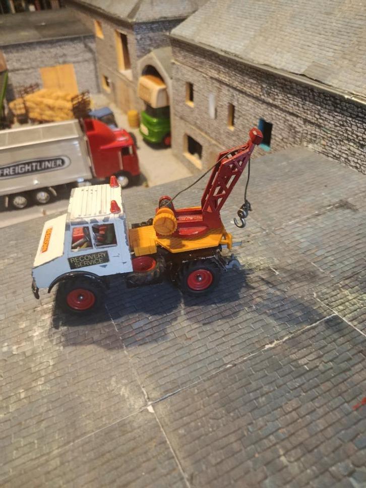 Unimog MBH Slewing Britains uit 1975, Hobby en Vrije tijd, Modelauto's | 1:32, Gebruikt, Tractor of Landbouw, Britains, Ophalen of Verzenden