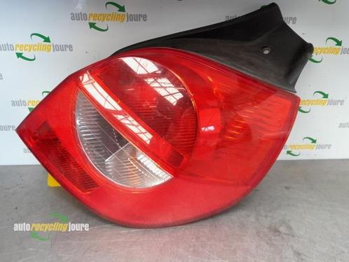 Achterlicht rechts van een Renault Clio, Auto-onderdelen, Verlichting, Renault, Gebruikt, 3 maanden garantie