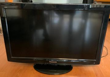 PANASONIC Viera LCD-tv van 82 cm beschikbaar voor biedingen