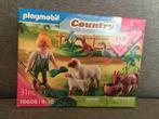 Playmobil Country Boerin met boerderij dieren  70608, Kinderen en Baby's, Speelgoed | Playmobil, Ophalen of Verzenden, Zo goed als nieuw
