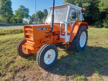 Land bouw tractor Renault  beschikbaar voor biedingen