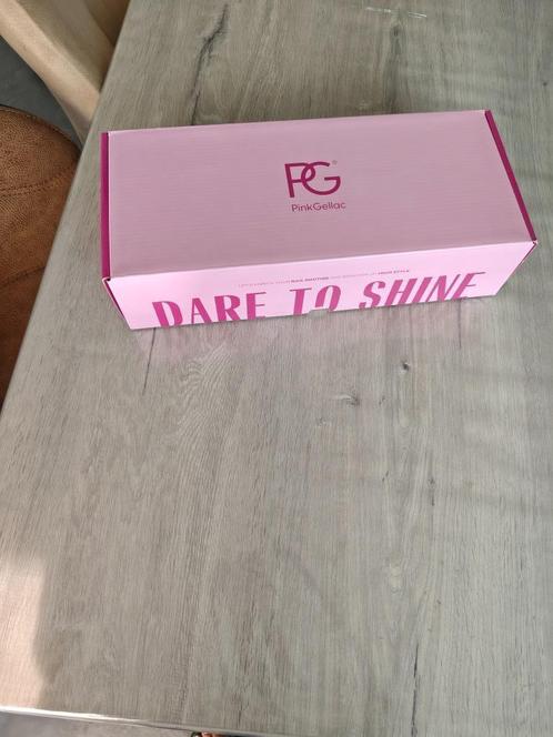 Pink gellac, Handtassen en Accessoires, Uiterlijk | Cosmetica en Make-up, Zo goed als nieuw, Handen en Nagels, Ophalen