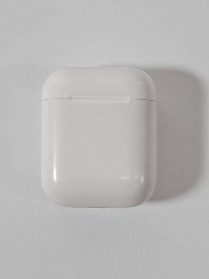 Apple Airpods 2 - Oplaadcase | Tweedehands, Telecommunicatie, Mobiele telefoons | Oordopjes