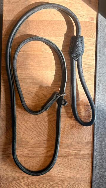 Dogs and Horses leiband  beschikbaar voor biedingen