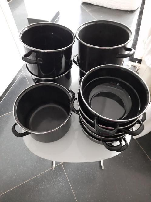 5 sets mosselpotten, Huis en Inrichting, Keuken | Potten en Pannen, Gebruikt, Kookpan of Snelkookpan, Overige materialen, Inductieplaat