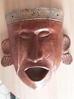 Antiek groot masker in steen, Ophalen