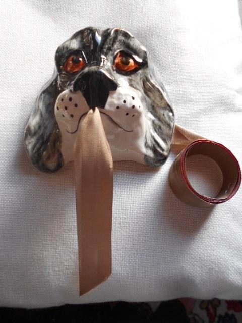 engels porselein, hondje, Antiek en Kunst, Curiosa en Brocante, Ophalen of Verzenden