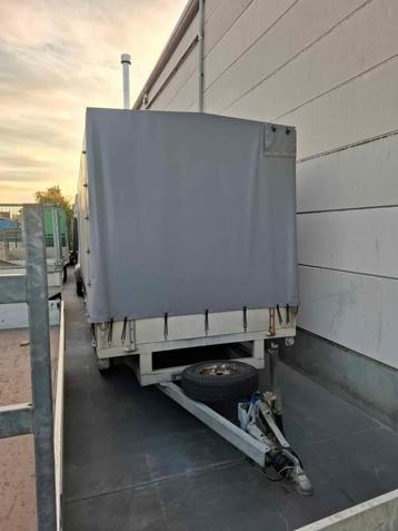 Huif aanhangwagen 4m beschikbaar voor biedingen