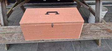 Vogel transportbox beschikbaar voor biedingen