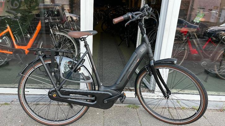 Gazelle Grenoble C8 HMB Elektrische maat 49/53/57/61, Fietsen en Brommers, Elektrische fietsen, Zo goed als nieuw, Gazelle, Ophalen
