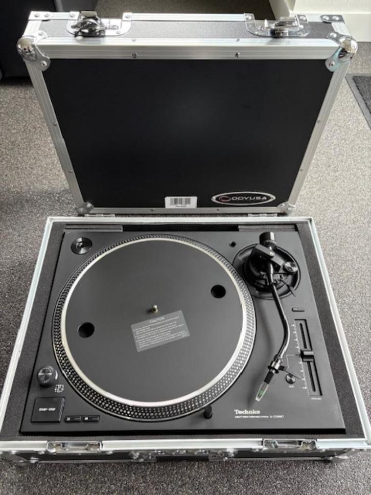 2 x Technics SL-1210 MK7, Muziek en Instrumenten, Dj-sets en Draaitafels, Zo goed als nieuw, Draaitafel, Technics, Ophalen