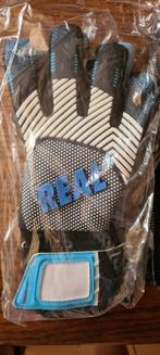 Keepershandschoenen REAL 350 Maat 9, Sport en Fitness, Voetbal, Ophalen of Verzenden, Nieuw, Handschoenen
