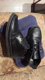 Chaussures Adidas chaudes en cuir véritable, pointure 43, Kleding | Heren, Schoenen, Ophalen, Gedragen, Adidas