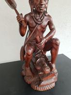Anciennes sculptures sur bois indonésiennes, Enlèvement ou Envoi