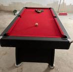 Beau billard 2m15 sur 1m25 tapis rouge avec queues et billes, Ophalen of Verzenden, Gebruikt, Pooltafel