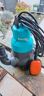 Pompe à eau submersible Gardena 6000, Jardin & Terrasse, Pompes à eau, Enlèvement ou Envoi, Comme neuf