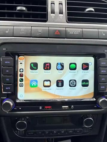 INSTALLATION ÉCRANS CARPLAY / VW, MERCEDES, AUDI, BMW etc... beschikbaar voor biedingen