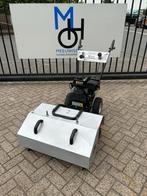 Lumag KM800 benzine borstelmachine/veegmachine met opvangbak, Ophalen, Gebruikt, Lumag