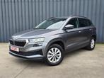 ✔SKODA KAROQ 1.5TSI DSG 2023 Euro6❕ Camera, Apps, DAB.., Auto's, Skoda, Stof, 4 cilinders, Zwart, Karoq