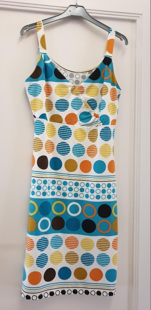 Zomerjurk met patroon - One size, Kleding | Dames, Jurken, Zo goed als nieuw, Maat 38/40 (M), Overige kleuren, Knielengte, Ophalen of Verzenden