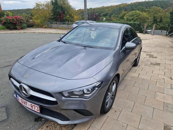 Mercedes CLA 180 100kw 136 Cv état neuve, Autos, Mercedes-Benz, Particulier, CLA, Caméra 360°, ABS, Caméra de recul, Phares directionnels
