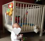 Lichtgrijs babypark, Kinderen en Baby's, Babyparken, Ophalen, Gebruikt, Rechthoekig, In hoogte verstelbaar