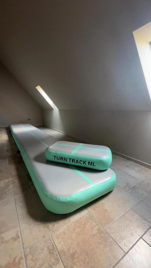 airtrack 6m + extra blok van 1m, Sport en Fitness, Turnen, Zo goed als nieuw, Ophalen