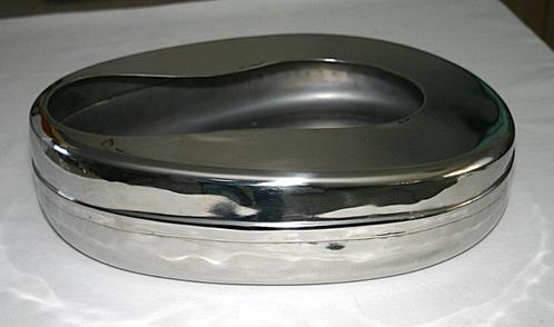 RVS bedpan, Diversen, Verpleegmiddelen, Zo goed als nieuw, Ophalen of Verzenden