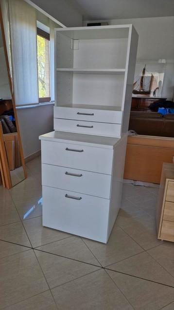 Kast voor keuken/wasplaats/garage, 2610 Wilrijk beschikbaar voor biedingen