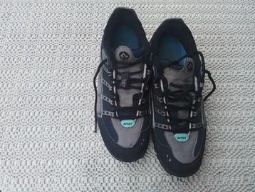 MTB Schoenen met SPD plaatjes mt 41 beschikbaar voor biedingen