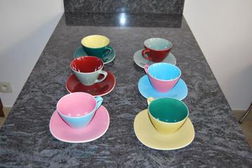 EEN ZELDZAME BOCH TWEEKLEURIG. 6 LUNCHES. EXPO 58. VINTAGE. beschikbaar voor biedingen