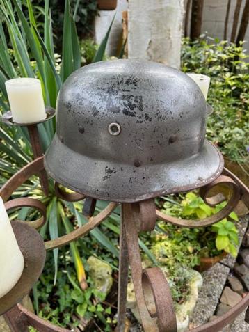 Helm militair oorlog disponible aux enchères