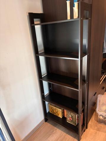 Ikea boekenrek beschikbaar voor biedingen