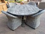 Massief houten tafel en  stoelen, Ophalen of Verzenden, Zo goed als nieuw