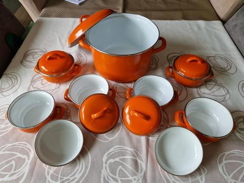 Authentieke stoofpot incl. 6 kleine stoofpotjes, Huis en Inrichting, Keuken | Potten en Pannen, Nieuw, Ophalen